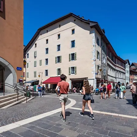 Le Sainte Claire - T2 En Vieille Appartement